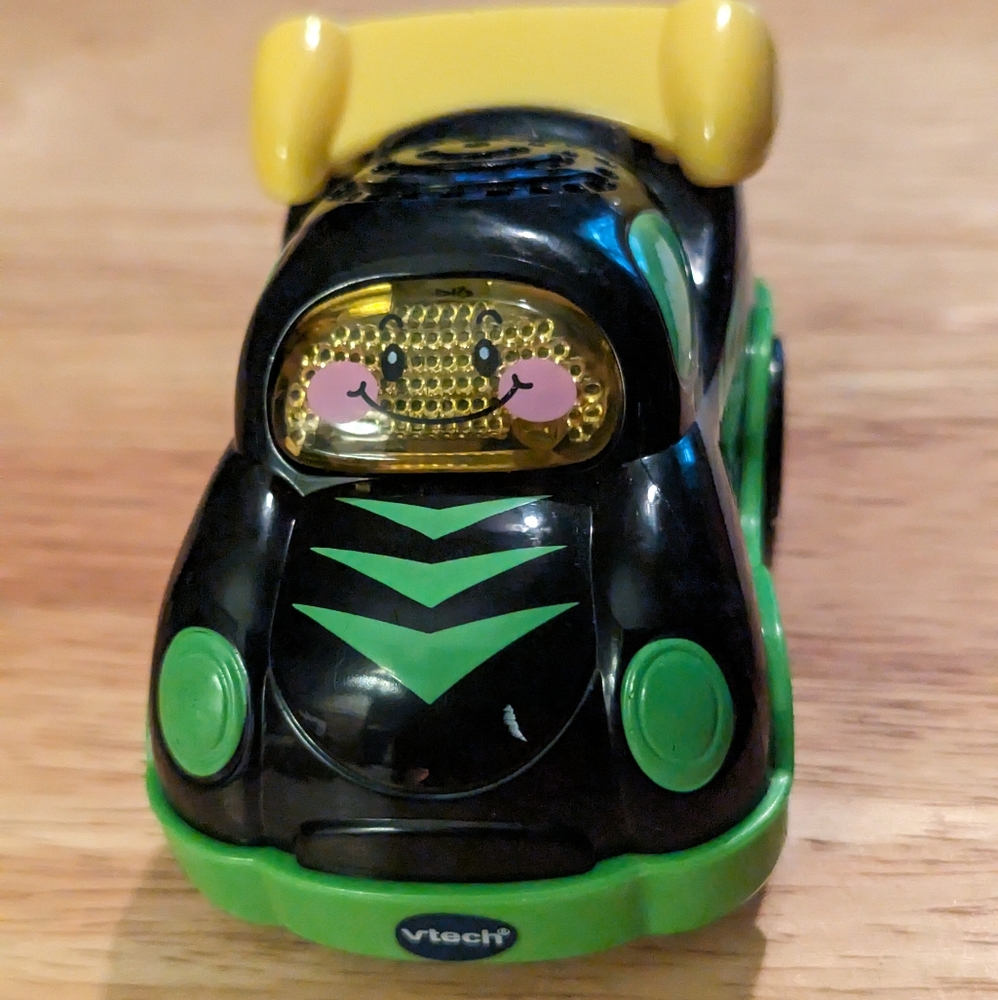 Vtech Go Go Smart Wheels Vehicles Race CAR Black Auto Toy Talks Sings Flashes